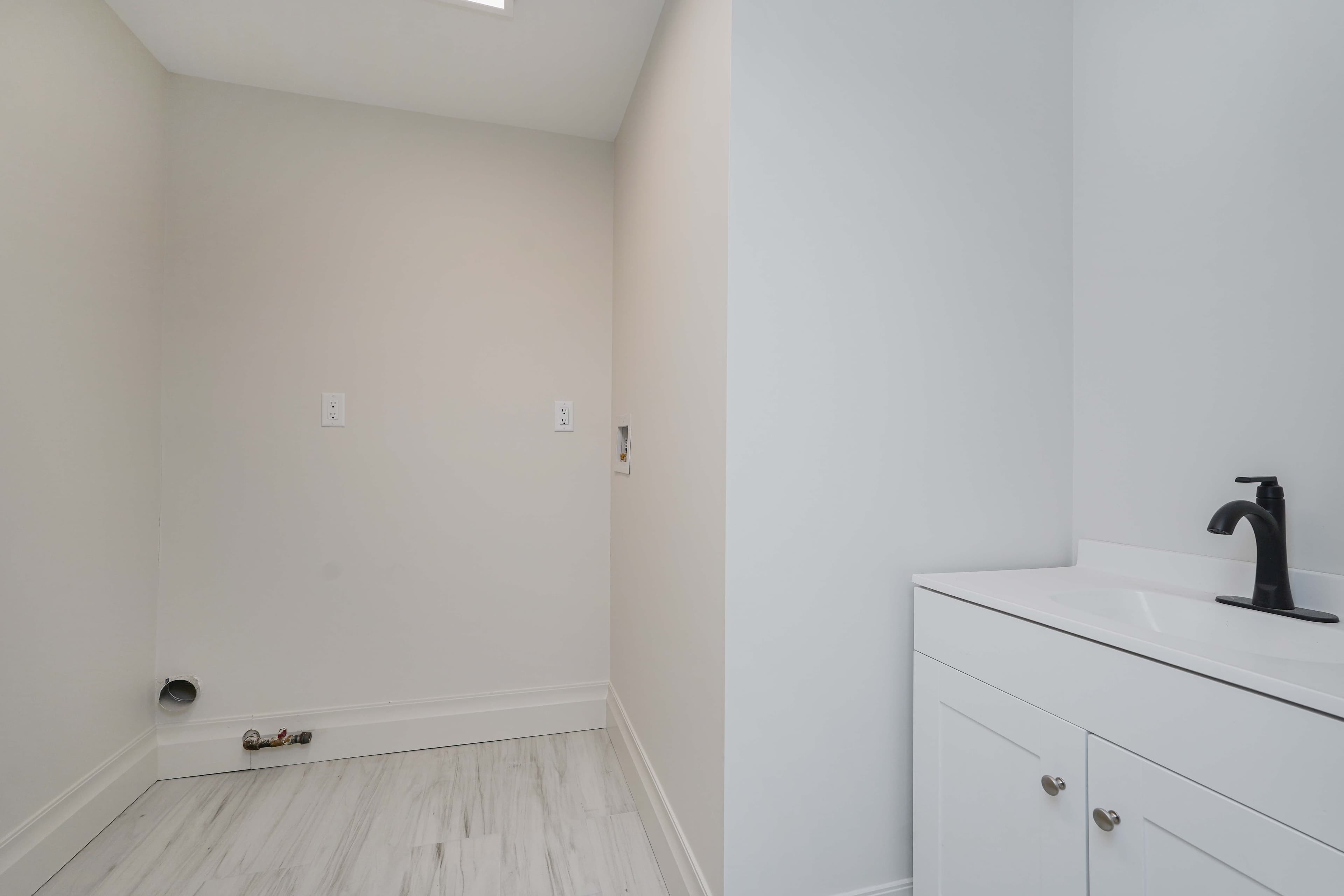 157 Ridge Ave, photo 37