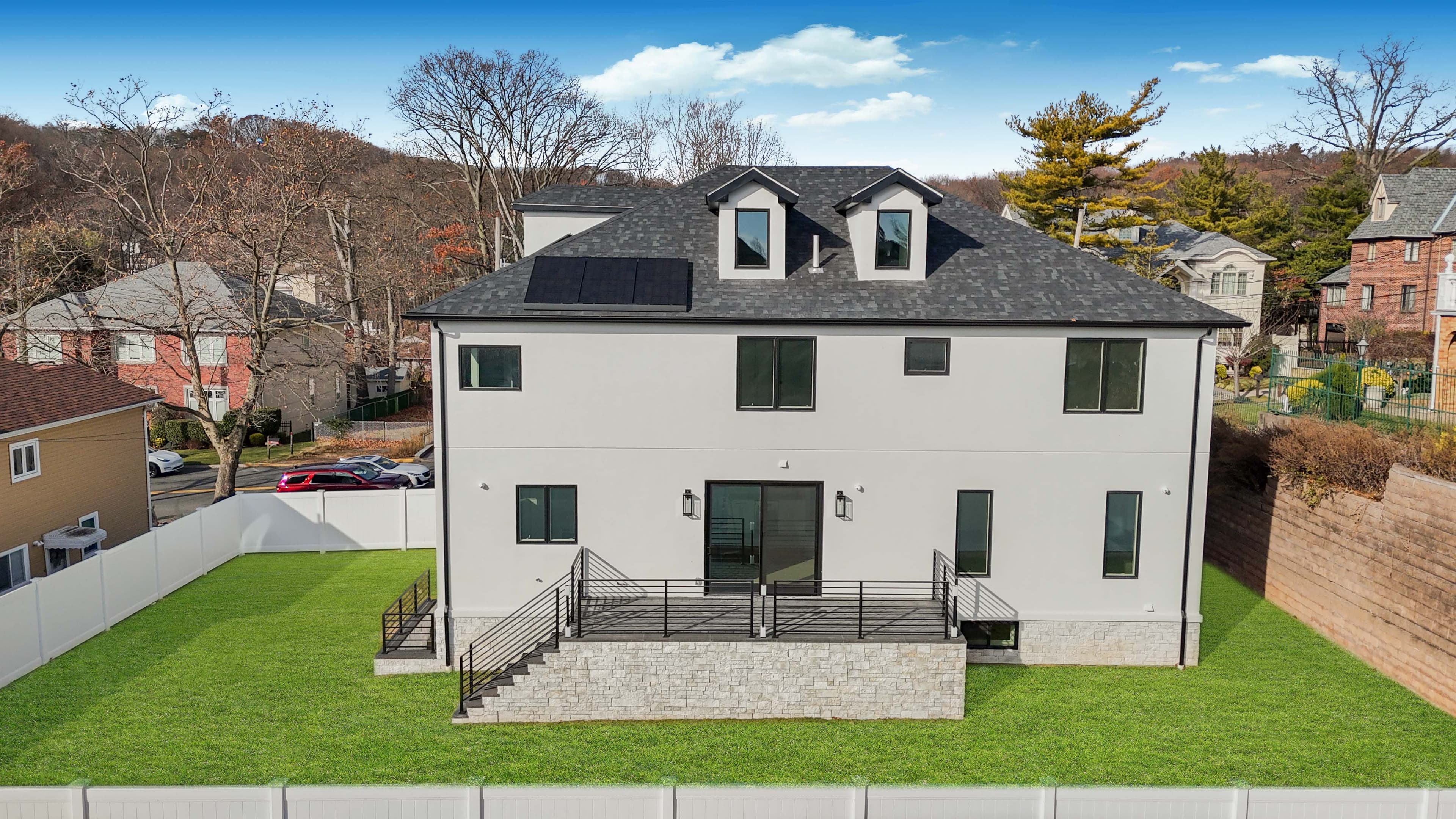 157 Ridge Ave, photo 62